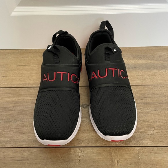 New Men’s Nautica Coastal Black/Red/White Slip On Althletic Shoes Size 9 - Picture 1 of 8